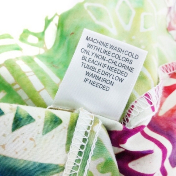 Christopher & Banks Batik V-Neck Short Sleeve Button Down Shirt Size XL (18) - Picture 8 of 8